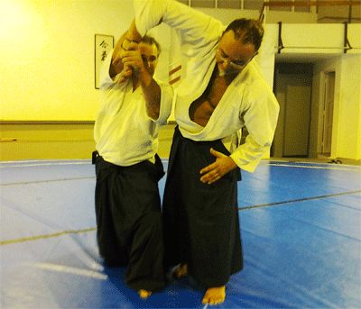 Aikido del Dojo Kuubukan:Uchi Irimi-Tenkan Kokyunage desde Ahihanmi Katatedori